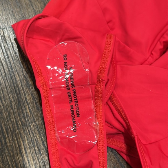 BROMELIA GUARUJÁ UNDERWIRE ONE-PIECE - Picture 8 of 8